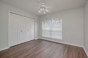 4268 Lancaster Dr, Niceville, FL 32578 - Photo 2