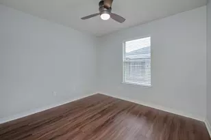 4268 Lancaster Dr, Niceville, FL 32578 - Photo 4