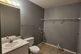 129 Noblat Dr, Mary Esther, FL 32569 - Photo 4