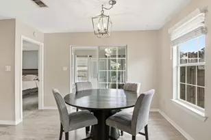 477 Cascabellas St, Mary Esther, FL 32569 - Photo 18