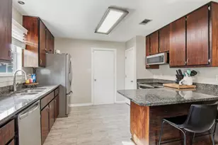 477 Cascabellas St, Mary Esther, FL 32569 - Photo 16