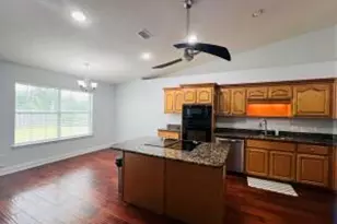 7013 Leisure St St, Navarre, FL 32566 - Photo 4