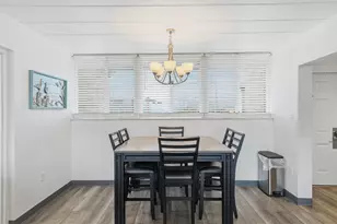 300 SW Miracle Strip Parkway SW, Fort Walton Beach, FL 32548 - Photo 10