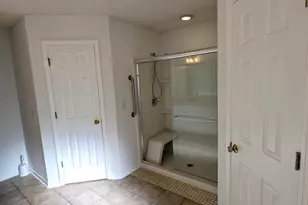 2733 Blue Bay Ct, Navarre, FL 32566 - Photo 16