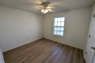 2733 Blue Bay Ct, Navarre, FL 32566 - Photo 22