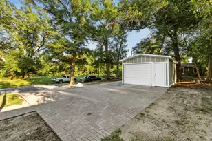 1101 W Lloyd Street W, Pensacola, FL 32501 - Photo 2