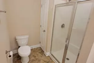 2068 Wilsons Plover Cir, Navarre, FL 32566 - Photo 10