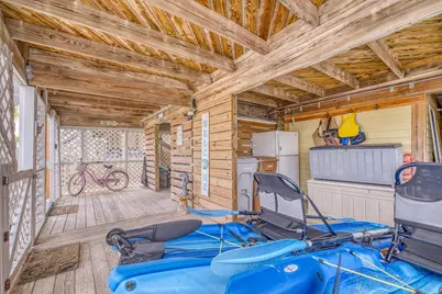 7905 White Sands Boulevard #APT 1, Navarre, FL 32566 - Photo 54