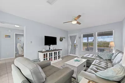 7905 White Sands Boulevard #APT 1, Navarre, FL 32566 - Photo 12