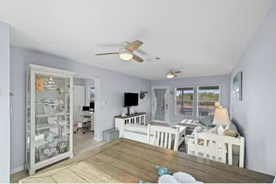 7905 White Sands Boulevard #APT 1, Navarre, FL 32566 - Photo 14