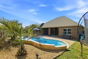 2660 Carrington Lakes Blvd Blvd, Cantonment, FL 32533 - Photo 46