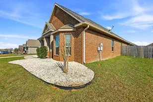 2660 Carrington Lakes Blvd Blvd, Cantonment, FL 32533 - Photo 52