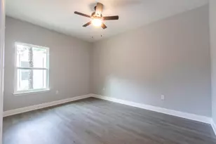 2155 Paloma St, Navarre, FL 32566 - Photo 16