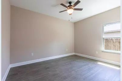 2155 Paloma Street, Navarre, FL 32566 - Photo 12