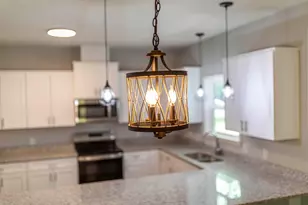 2155 Paloma St, Navarre, FL 32566 - Photo 4