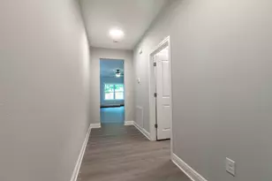 2155 Paloma St, Navarre, FL 32566 - Photo 2