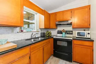 734 White Creek Rd, Ponce de Leon, FL 32455 - Photo 4