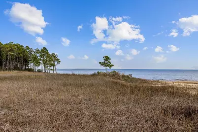 1101 Oyster Bay Dr, Milton, FL 32583 - Photo 16