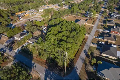 2182 Avenida De Sol, Navarre, FL 32566 - Photo 2