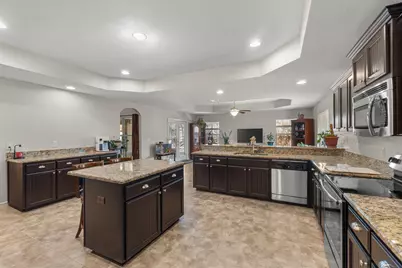 7048 Flintwood Street, Navarre, FL 32566 - Photo 12