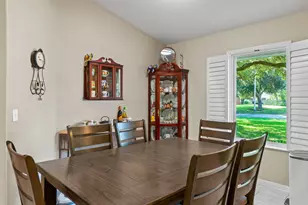 2478 Houston Cir, Gulf Breeze, FL 32563 - Photo 14