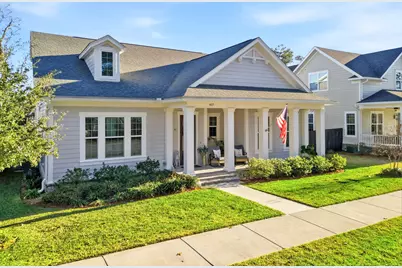 407 Sweetgrass Lane, Niceville, FL 32578 - Photo 2
