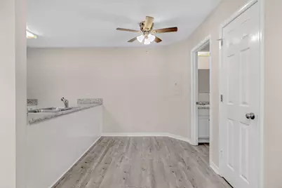 2301 W Michigan Avenue W #41, Pensacola, FL 32526 - Photo 6