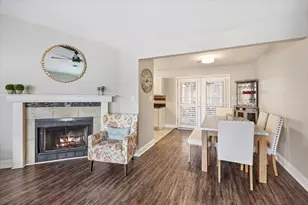 2137 Casa De Oro St, Navarre, FL 32566 - Photo 4