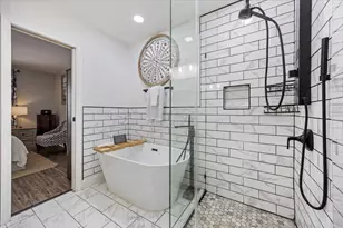 2137 Casa De Oro St, Navarre, FL 32566 - Photo 14