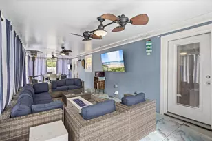 2137 Casa De Oro St, Navarre, FL 32566 - Photo 24