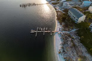 1440 Paradise Point Dr, Navarre, FL 32566 - Photo 34