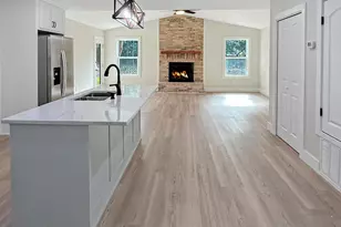 105 Drew Ct, Niceville, FL 32578 - Photo 12