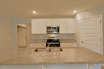 5747 Guinevere Lane, Milton, FL 32583 - Photo 4