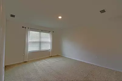 5747 Guinevere Lane, Milton, FL 32583 - Photo 12