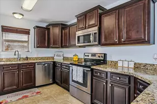 2038 Shannon Rd, Navarre, FL 32566 - Photo 10