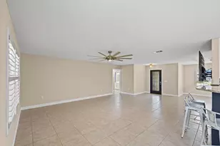 1788 Commander Harvey Ln Ln, Navarre, FL 32566 - Photo 14