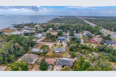 1788 Commander Harvey Lane Lane, Navarre, FL 32566 - Photo 54