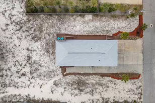 806 Maldonado Dr, Pensacola Beach, FL 32561 - Photo 32