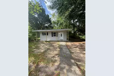 650 Blakely Avenue, Crestview, FL 32536 - Photo 1