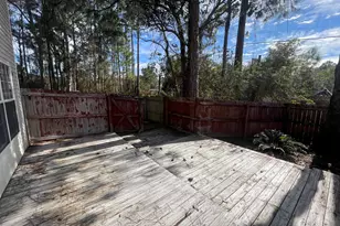 136 Noblat Dr, Mary Esther, FL 32569 - Photo 20