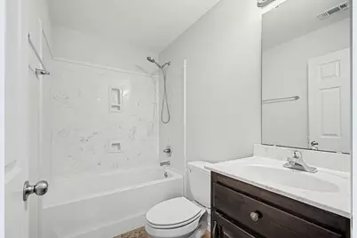 5179 Lake End Dr Drive, Milton, FL 32583 - Photo 12