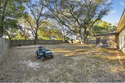 202 Mary Lane, Crestview, FL 32536 - Photo 16