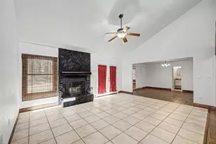 101 Thurston Pl, Crestview, FL 32536 - Photo 6