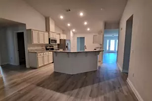 1960 Edgewood Dr, Navarre, FL 32566 - Photo 6