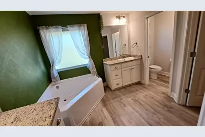 1960 Edgewood Drive, Navarre, FL 32566 - Photo 12