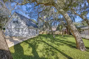 1157 N Bayshore Dr N, Valparaiso, FL 32580 - Photo 82