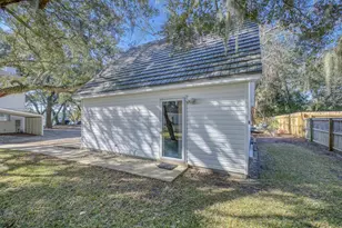 1157 N Bayshore Dr N, Valparaiso, FL 32580 - Photo 76