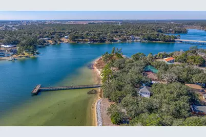 1157 N Bayshore Drive N, Valparaiso, FL 32580 - Photo 88