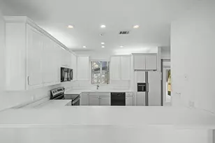 1157 N Bayshore Dr N, Valparaiso, FL 32580 - Photo 22