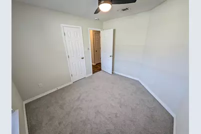 2001 Presidio Street, Navarre, FL 32566 - Photo 10